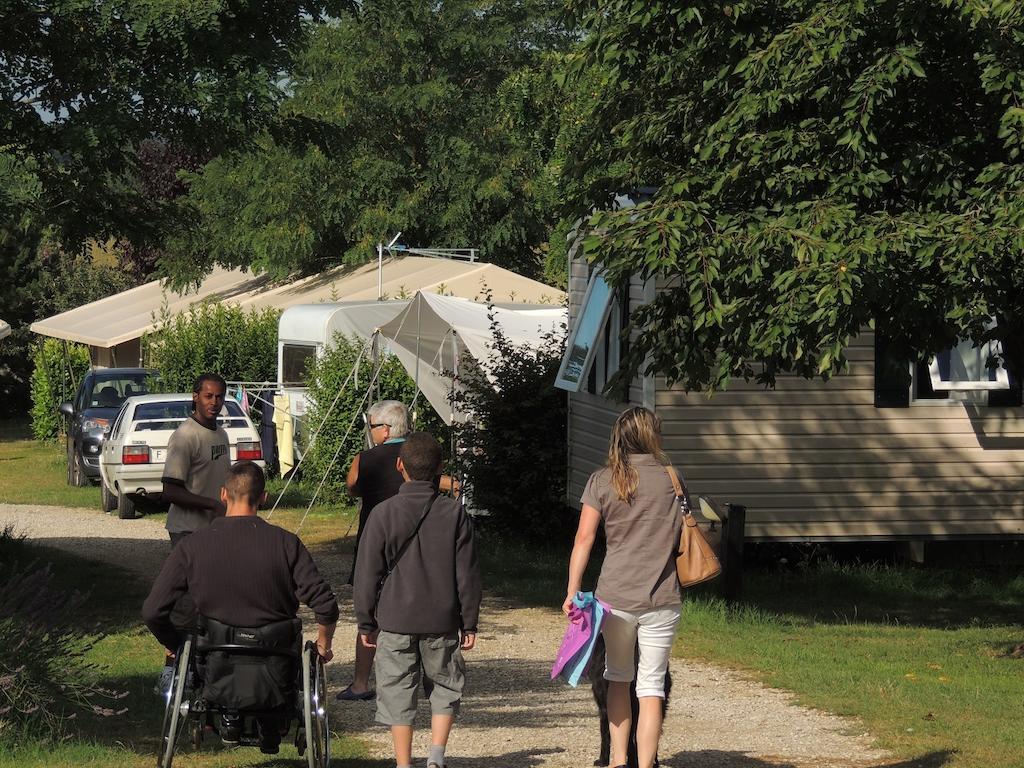 Camping L'Arada Parc 호텔 Sonzay 외부 사진